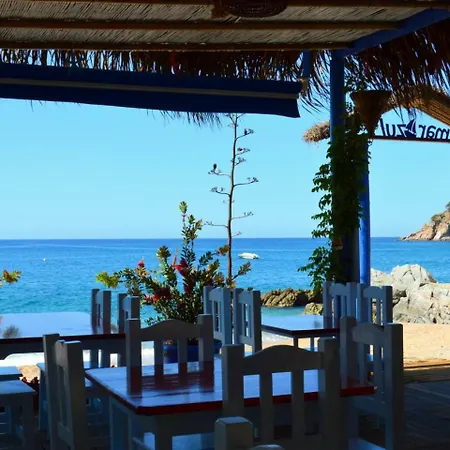 Les Terrasses De Cala Llevado 또사데마르