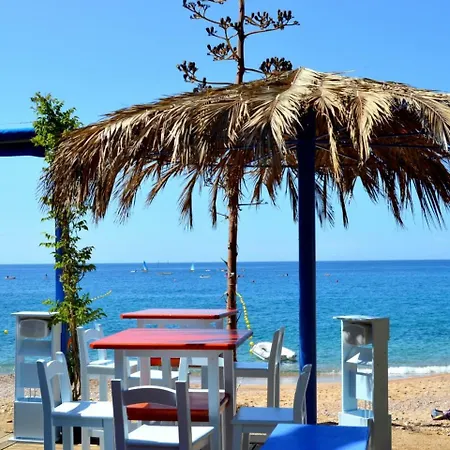 Les Terrasses De Cala Llevado 아파트 *